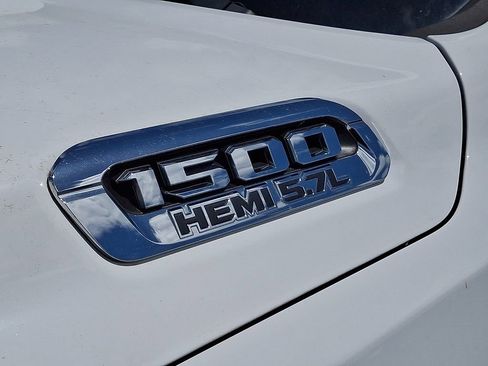 Used 2020 RAM 1500 Big Horn AWD/4WD image 9