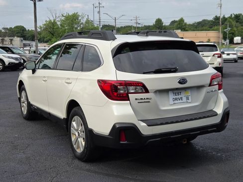 Used 2018 Subaru Outback 2.5i Premium AWD/4WD image 7