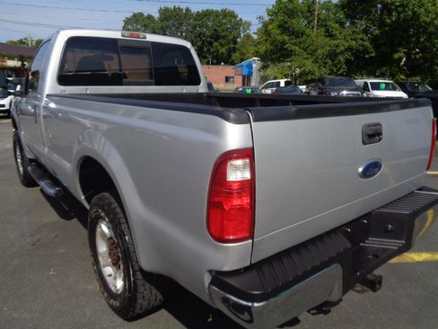 Used 2010 Ford F250 XLT image 17