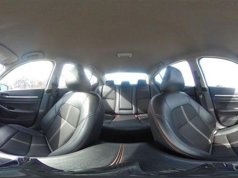 Used 2025 Nissan Altima 2.5 SR image 42