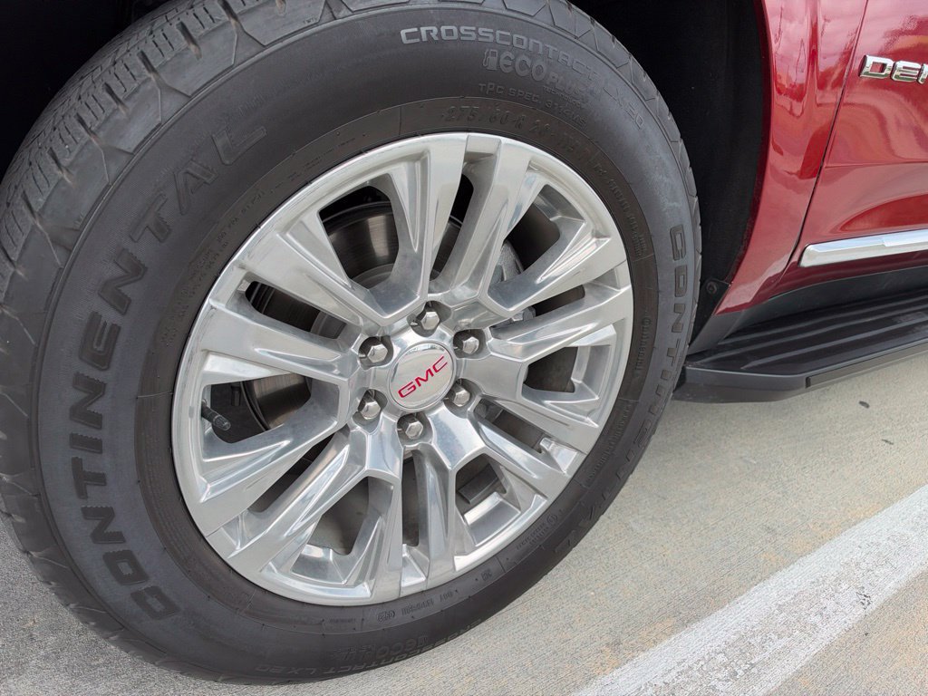 Used 2023 GMC Yukon Denali AWD/4WD image 5