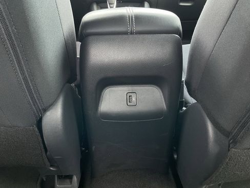 Used 2024 Nissan Sentra SV image 17