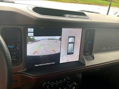 Used 2023 Ford Bronco Outer Banks AWD/4WD image 20