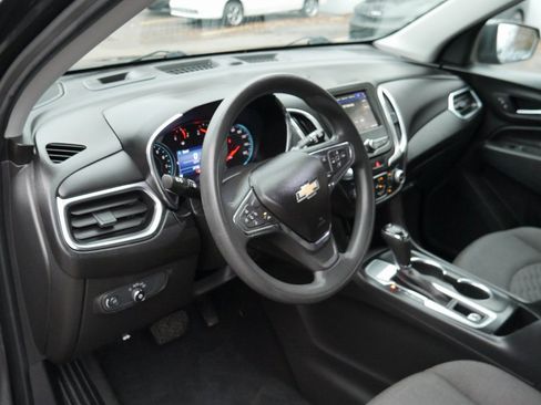 Used 2020 Chevrolet Equinox LT image 10