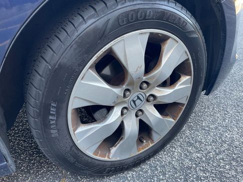 Used 2010 Honda Accord EX image 12