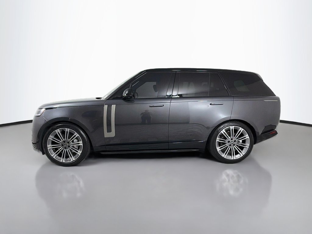 Certified 2025 Land Rover Range Rover SE AWD/4WD image 8