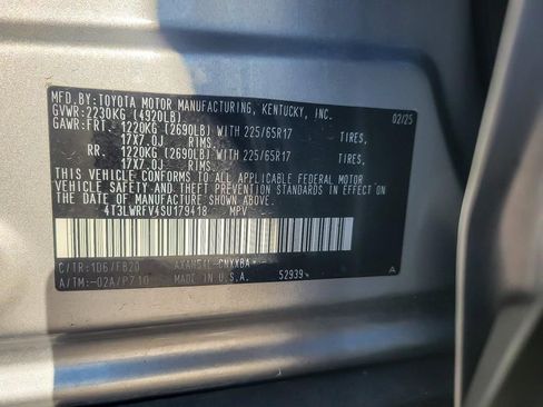 Used 2025 Toyota RAV4 LE image 24