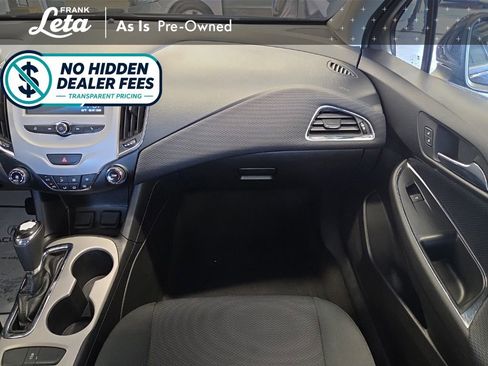 Used 2018 Chevrolet Cruze LS FWD image 18
