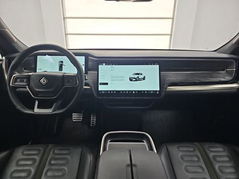 Used 2023 Rivian R1T Adventure image 25