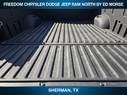 Used 2025 Toyota Tundra Platinum AWD/4WD image 23