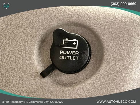 Used 2008 Jeep Commander Overland image 12