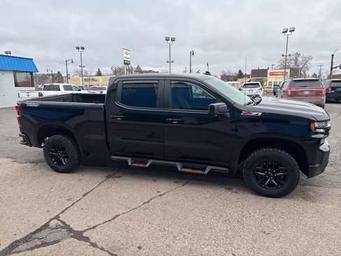 Used 2022 Chevrolet Silverado 1500 LT Trail Boss image 6