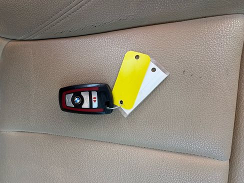 Used 2018 BMW 330i xDrive Sedan image 34