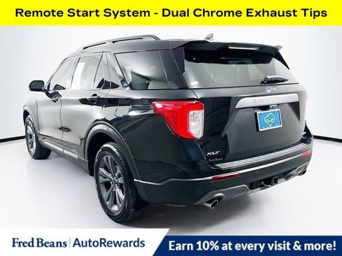 Used 2023 Ford Explorer XLT w/ Equipment Group 202A image 5