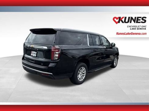 Used 2024 Chevrolet Suburban LT AWD/4WD image 4