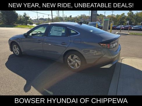 New 2026 Hyundai Sonata SE image 3