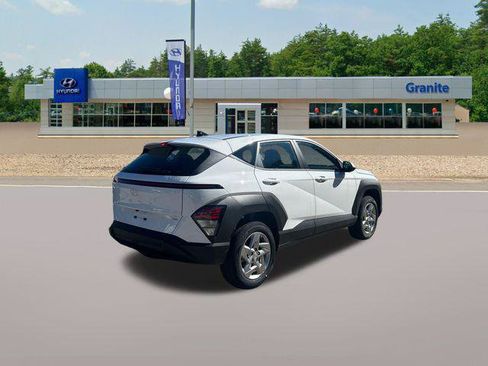 New 2026 Hyundai Kona SE AWD/4WD image 6