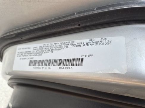 Used 2006 Subaru Outback 2.5i AWD/4WD image 22