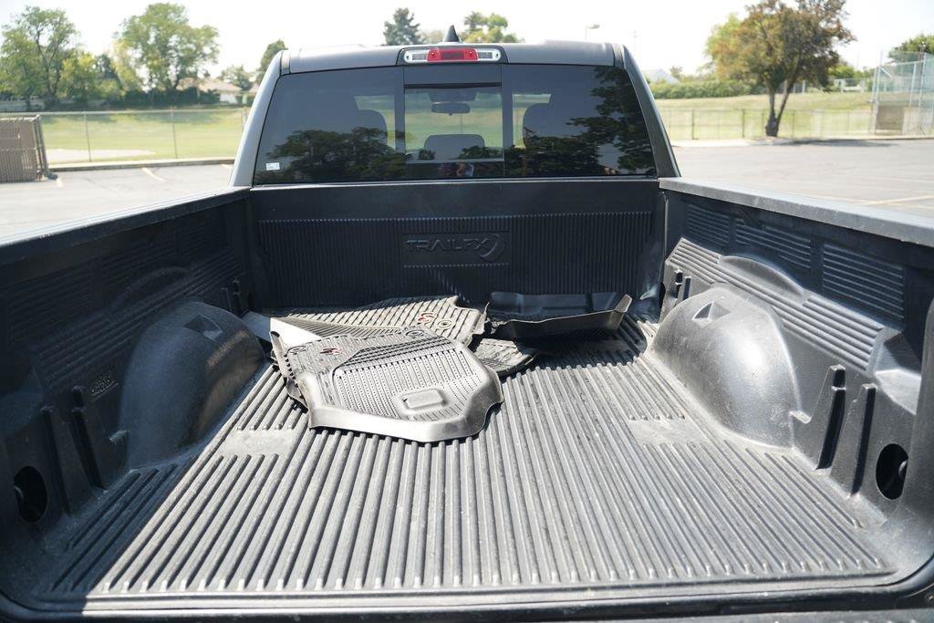 Used 2019 RAM 1500 Rebel AWD/4WD image 12