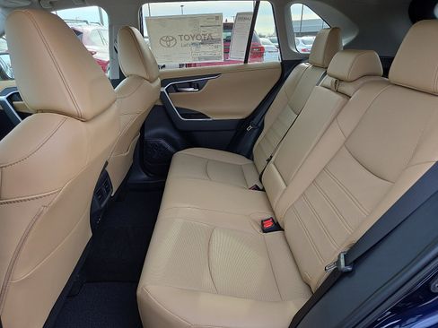 New 2025 Toyota RAV4 Limited image 7