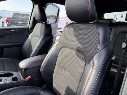 Used 2023 Ford Escape ST-Line Elite image 16