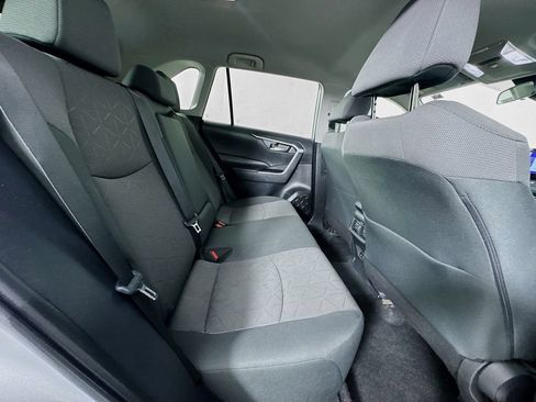 Used 2024 Toyota RAV4 XLE FWD image 28