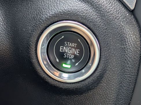 Used 2020 GMC Sierra 1500 Elevation w/ Elevation Value Package AWD/4WD image 20