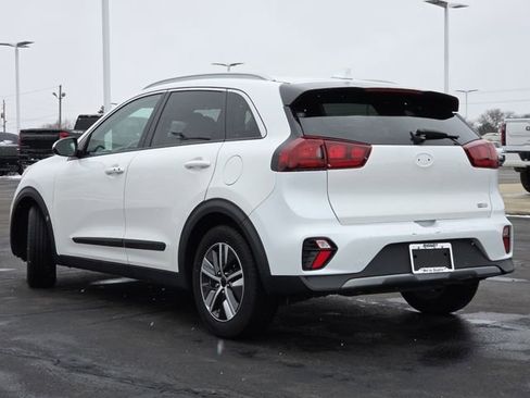 Used 2020 Kia Niro LXS FWD image 18