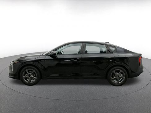 Used 2025 Kia K4 FWD image 4