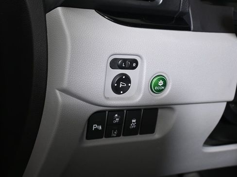 Used 2022 Honda Pilot Touring image 25
