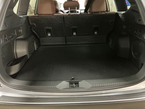 Used 2025 Subaru Forester Touring image 29