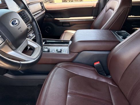 Certified 2022 Ford Expedition Limited AWD/4WD image 18