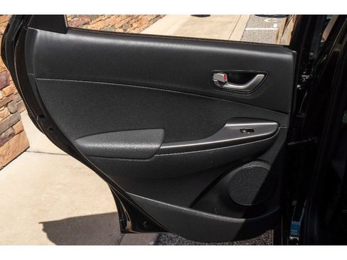 Used 2018 Hyundai Kona Ultimate AWD/4WD image 18