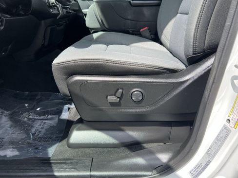 Used 2022 RAM 1500 Big Horn AWD/4WD image 22