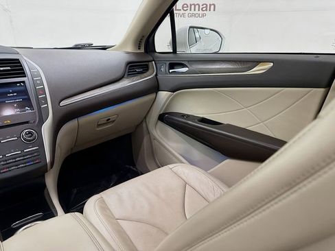 Used 2017 Lincoln MKC Reserve w/ Technology Package AWD/4WD image 26
