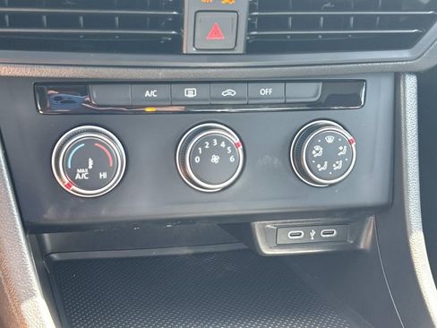 Used 2024 Volkswagen Jetta S FWD image 30