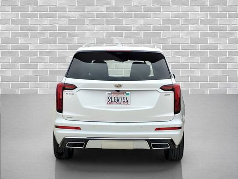 Used 2024 Cadillac XT6 Premium Luxury w/ Platinum Package AWD/4WD image 6