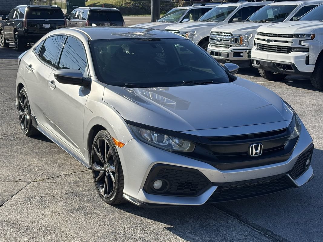 Used 2018 Honda Civic Sport image 9