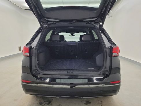 Used 2023 Chevrolet Equinox RS image 29