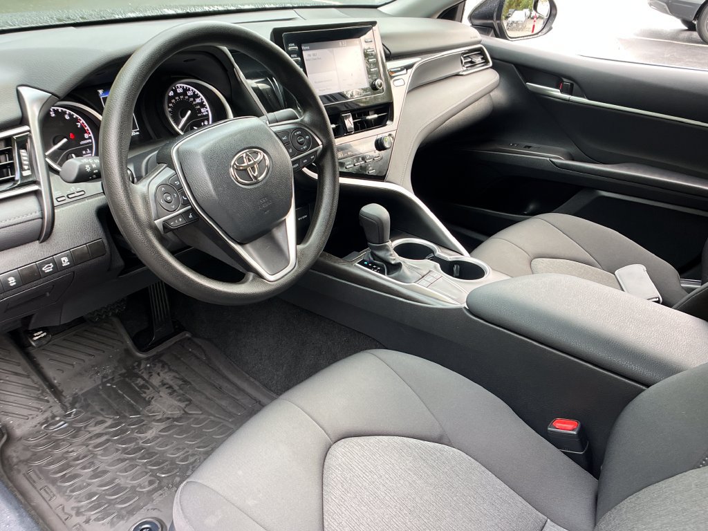 Used 2023 Toyota Camry LE FWD image 10