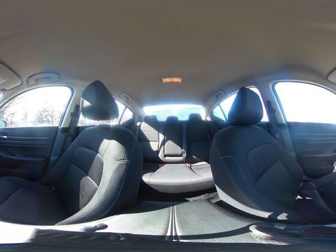 Used 2025 Nissan Altima 2.5 SV image 42