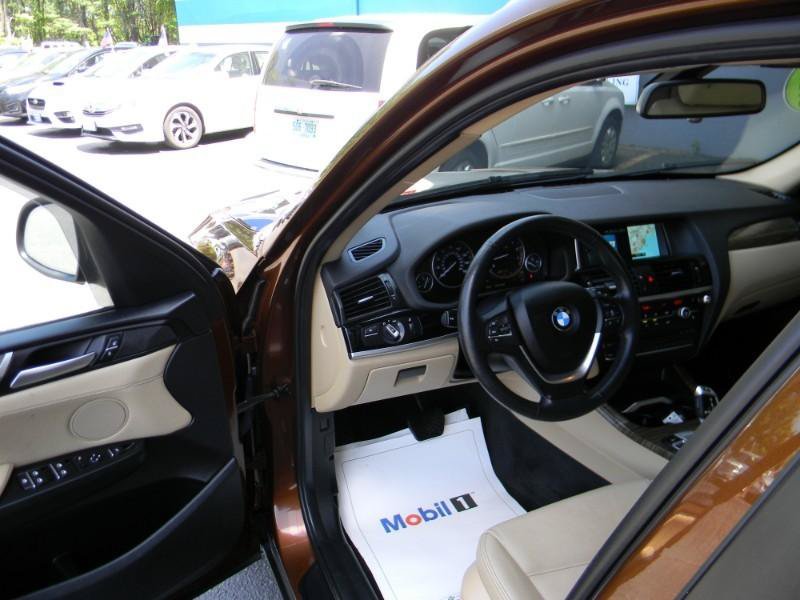 Used 2017 BMW X3 xDrive28i AWD/4WD image 16