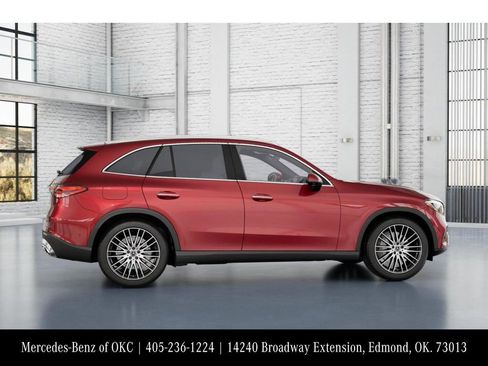 New 2026 Mercedes-Benz GLC 300 4MATIC image 17