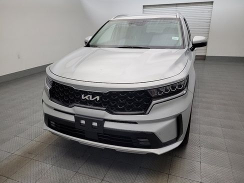 Used 2023 Kia Sorento EX AWD/4WD image 15