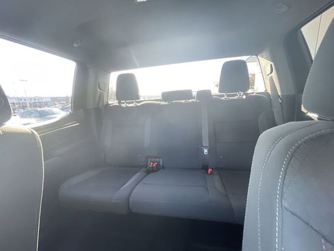 Used 2022 Chevrolet Silverado 1500 RST AWD/4WD image 19