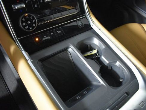 New 2025 Nissan Armada SL w/ Captain's Chari Seat Package image 30