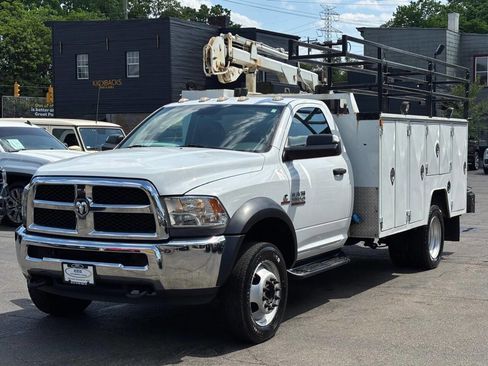 Used 2017 RAM 5500 Tradesman w/ Power & Remote Entry Group AWD/4WD image 4