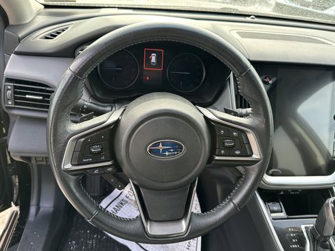 Used 2020 Subaru Outback Premium image 22