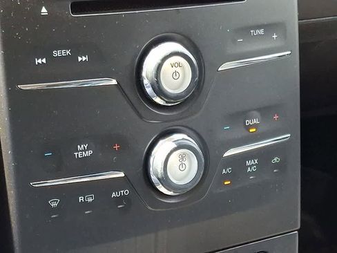 Used 2014 Ford Flex SEL w/ Equipment Group 202A FWD image 15