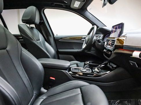 Certified 2023 BMW X3 sDrive30i w/ Premium Package image 18